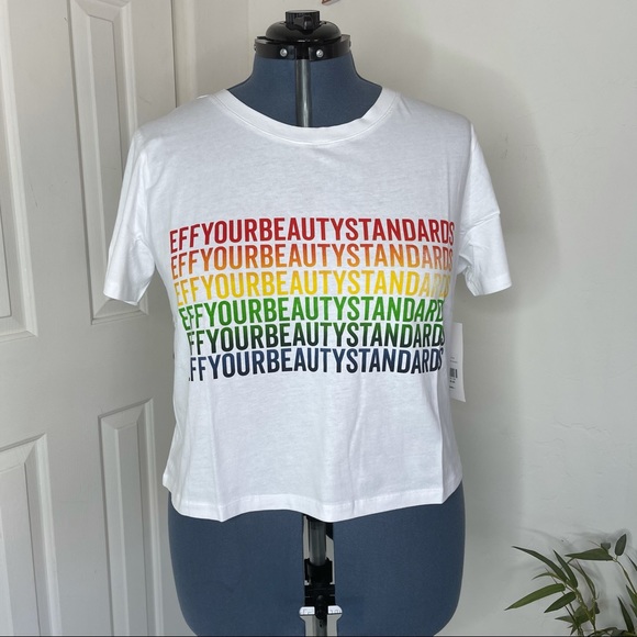 Fashion To Figure EYBS White Crop Tee NWT 1X & 2X - Picture 2 of 14